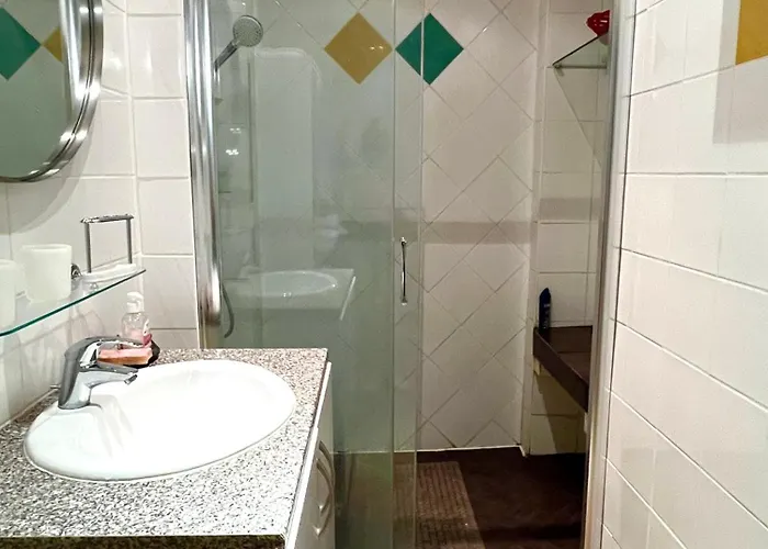 Spacious & Quiet Flat, Close To Paris Expo *